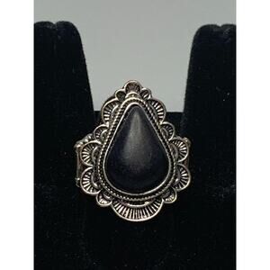 Black Teardrop Shaped Stone Stretchy Ring, Silver Tone